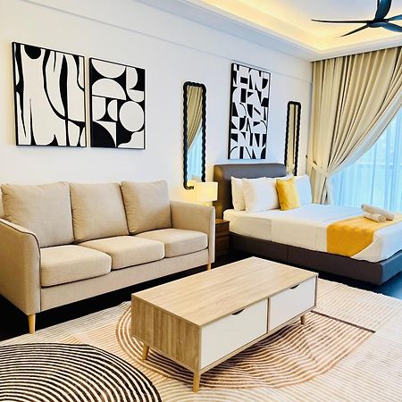 R&F Princess Cove By Homefort Suites Джохор Бахру Екстериор снимка